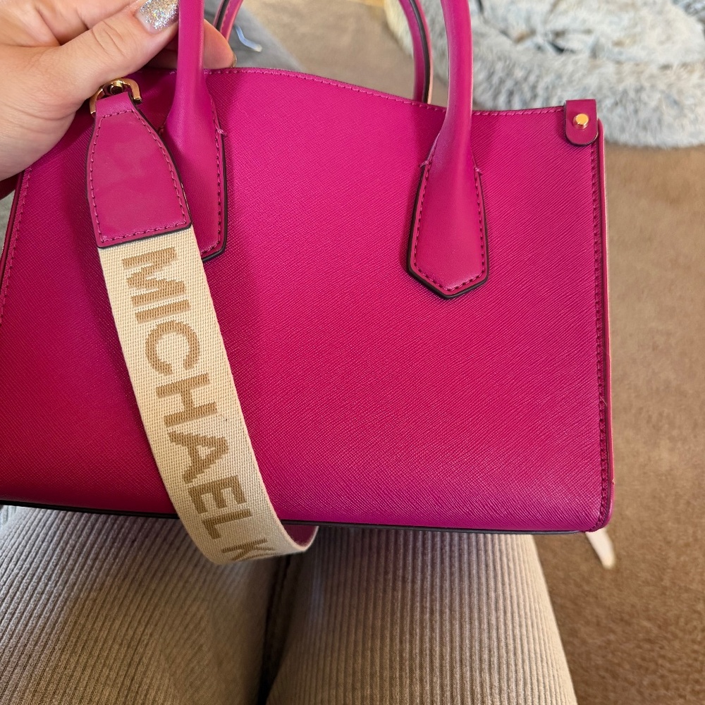 Michael kors purse